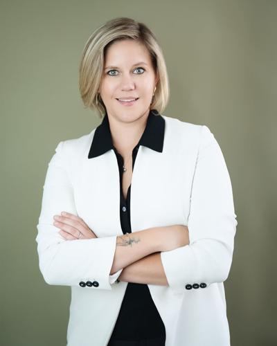 Brittany Harrison, photo 2