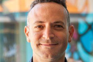 Brian Pines, photo 1