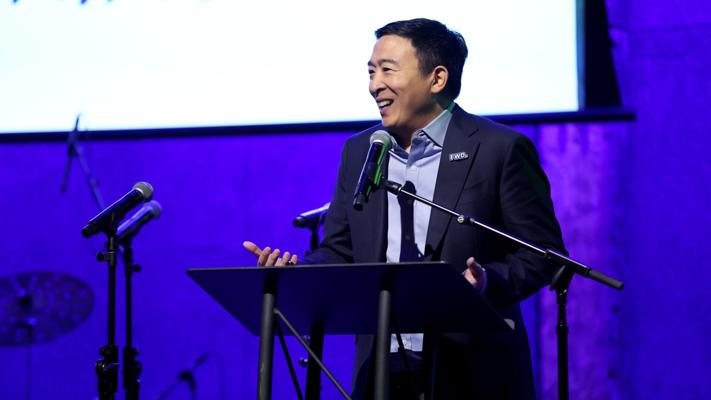 Andrew Yang, photo 2
