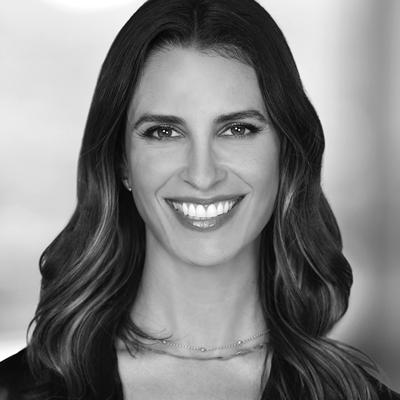 Carly O'Brien, photo 1