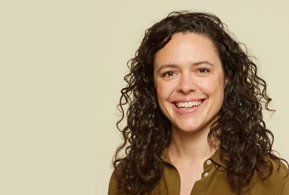 Melanie Travis, photo 2