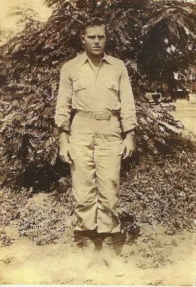 Warren Vickroy, photo 1