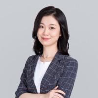 Vicky Zhang, photo 2