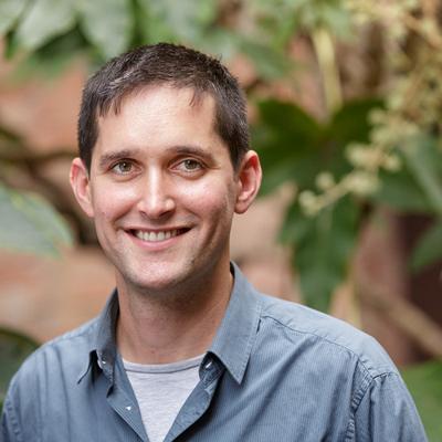 Alex Holmes, photo 1