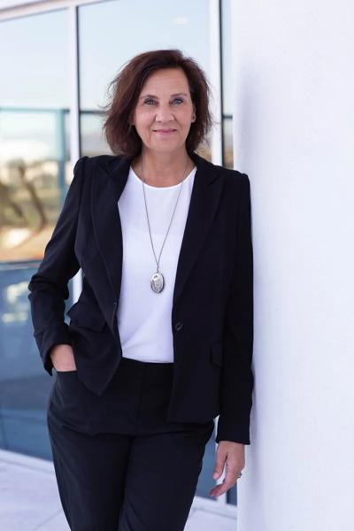 Sascha Menesi, photo 1