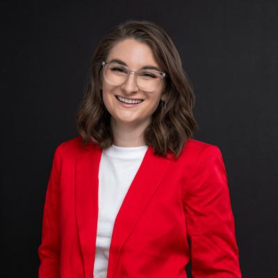 Tori Burris, photo 1