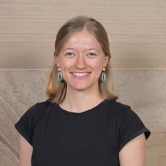 Hannah Thomas, photo 1