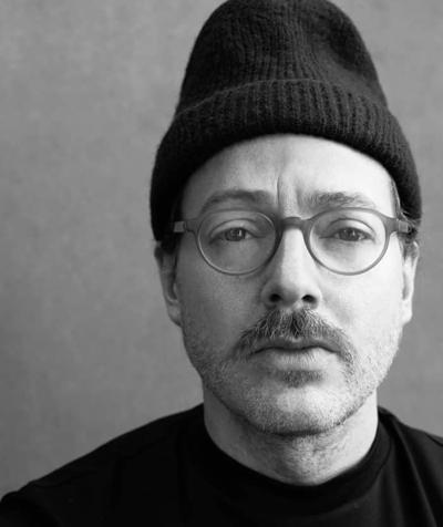 Tim Hamilton, photo 1