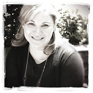 Nicole Lively, photo 2