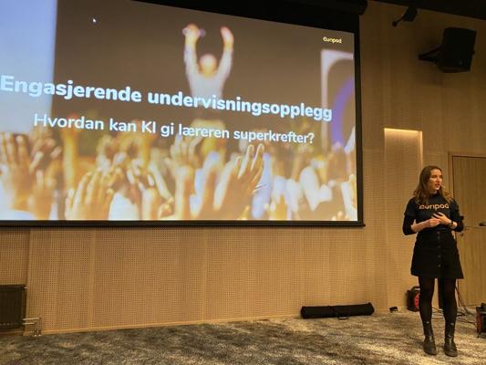 Ellen Barkost, photo 2