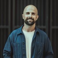 Calgary Avansino, photo 1