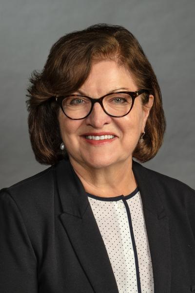 Anna Kennedy, photo 2