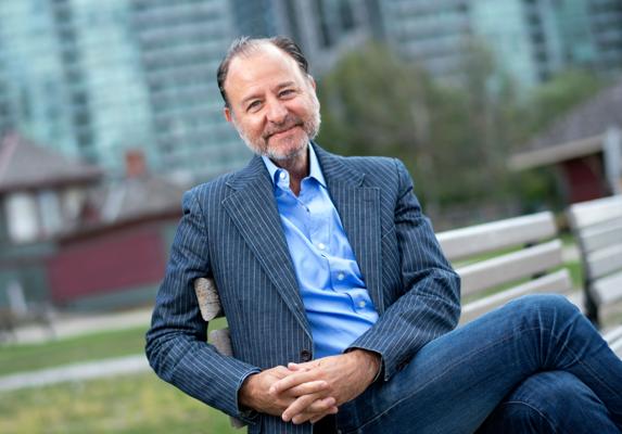 Oren Stevens, photo 2