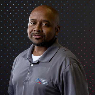 Travis Bryant, photo 2