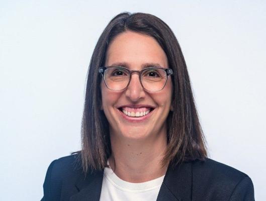 Emily Turner, photo 2