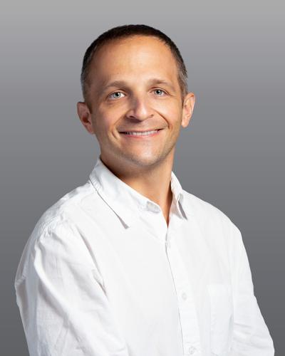 Devin Hughes, photo 1