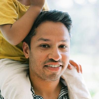 Jay Fernandez, photo 1