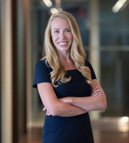 Caroline M., photo 2