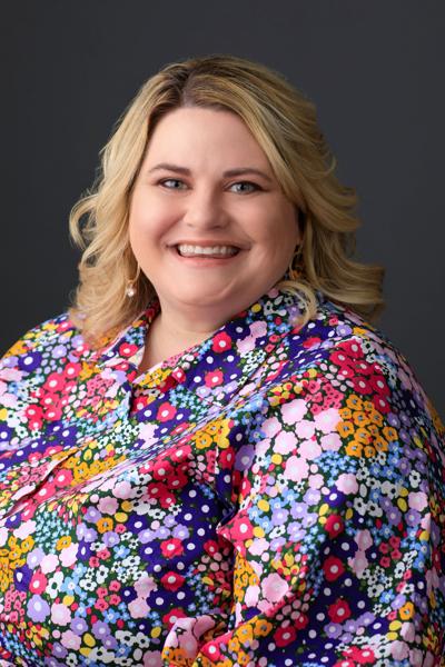 Lizzie Brown, photo 2