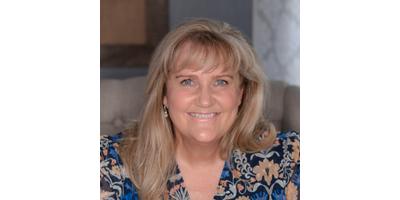 Jennifer Martell, photo 2