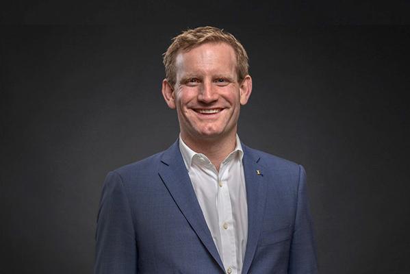 Eric Pederson, photo 2