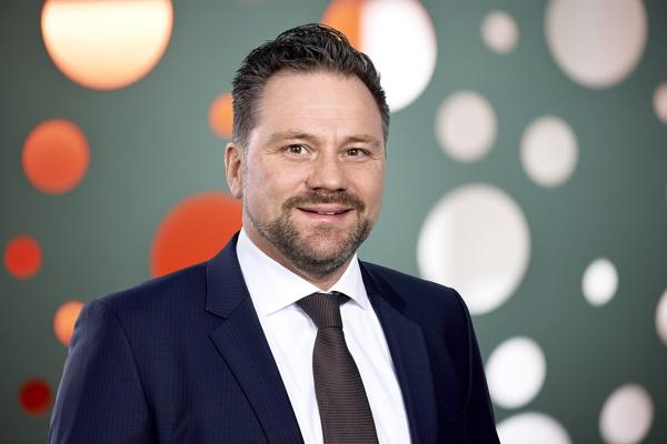 Matthias Schneider, photo 2