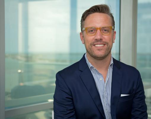 Alfonso Paredes, photo 1