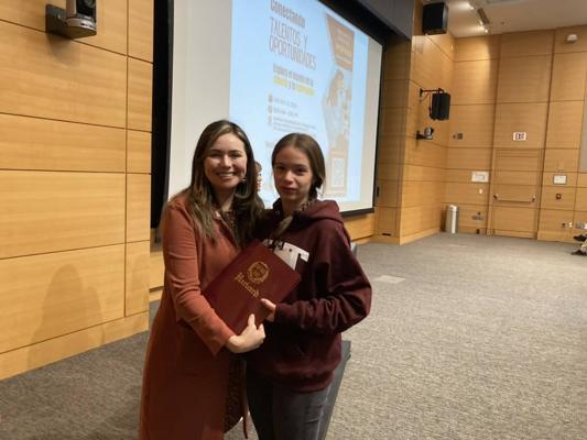 Diana Alarcon, photo 1