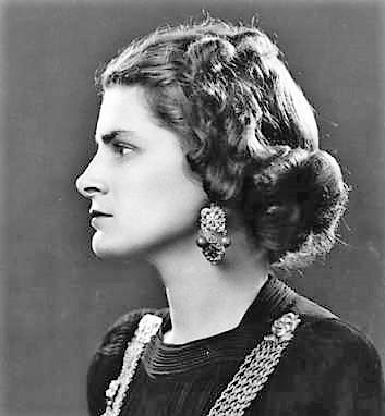 Roberta Holden, photo 1