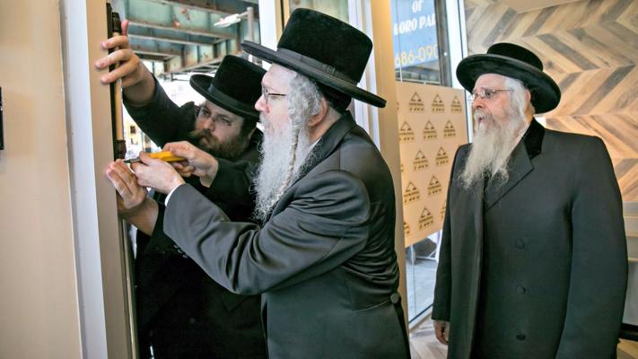 Alexander Rapaport, photo 1