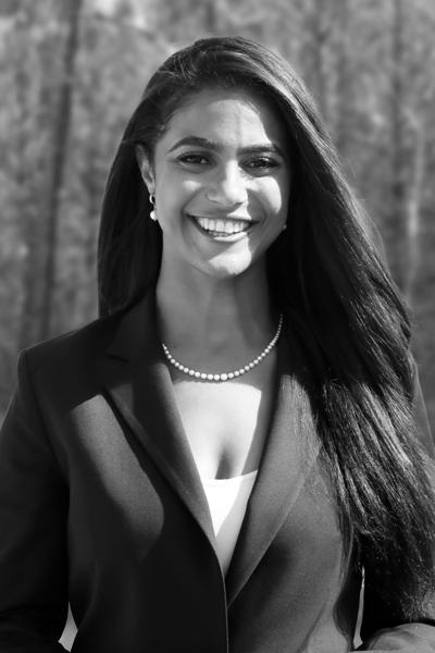 Tori Cooper, photo 1