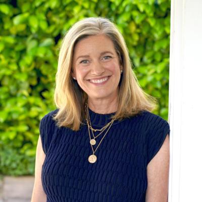 Hillary Peterson, photo 2