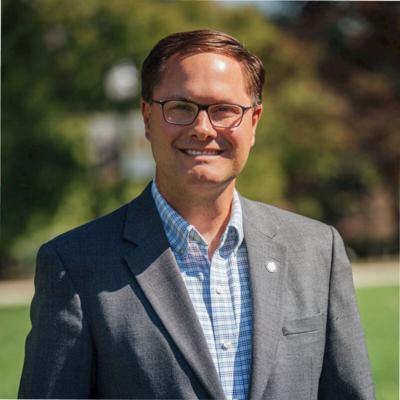 Francis Bea, photo 2