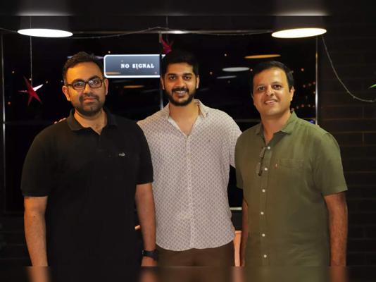 Yogesh Bhat, photo 1