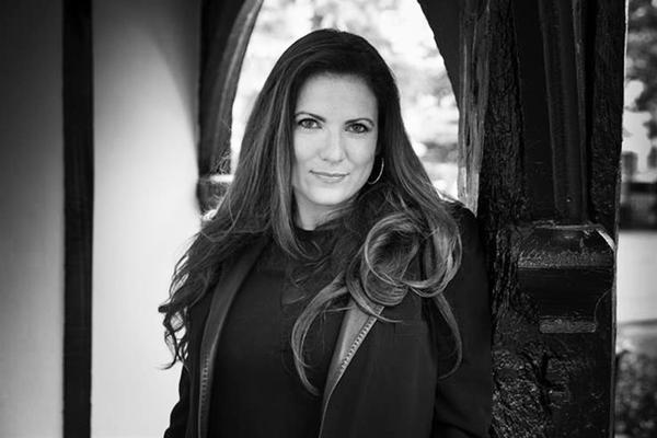 Gemma Greaves, photo 1