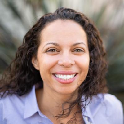 Sally Steele, photo 2