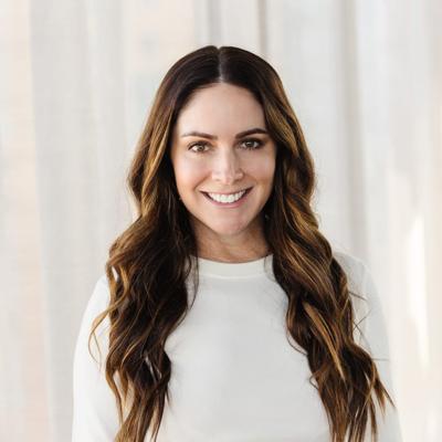 Alexa Dowell, photo 2