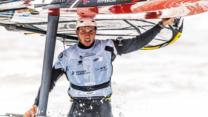 Jonjozuf Hadley, photo 1