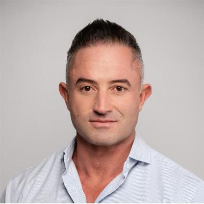 Raul Flores, photo 1