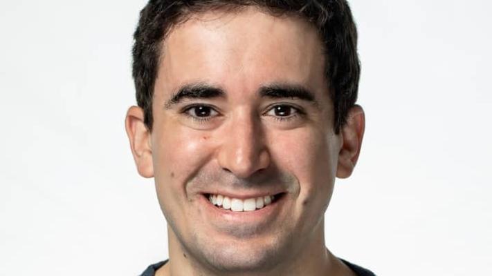 Adam Moelis, photo 1