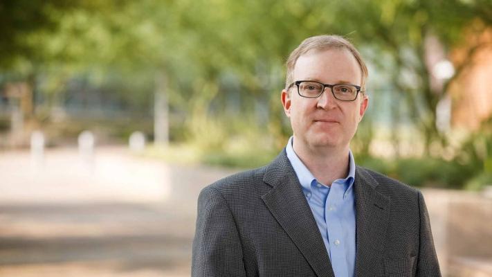 Tom Colella, photo 2