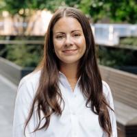 Emma Mustich, photo 1