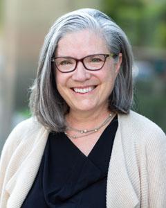 Caroline Brown, photo 1