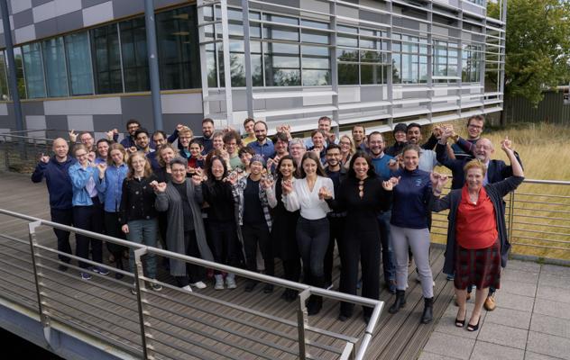 Alex Hallam, photo 1