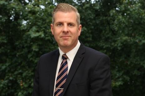 James Cross, photo 2