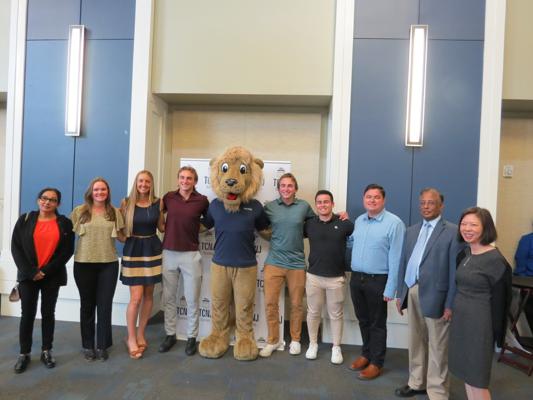 Aaron Kopew, photo 1