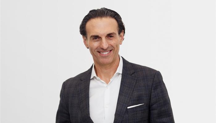 Nigel Blakeway, photo 1