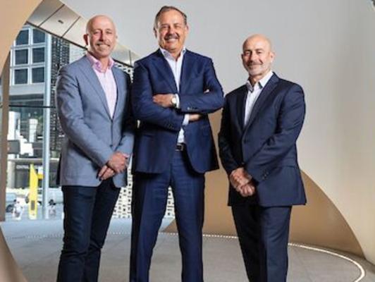 Greg Woollett, photo 2