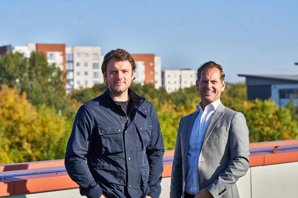 Nigel Miller, photo 1