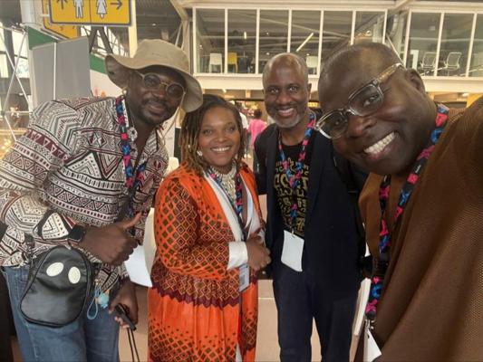 Michael Newton, photo 1